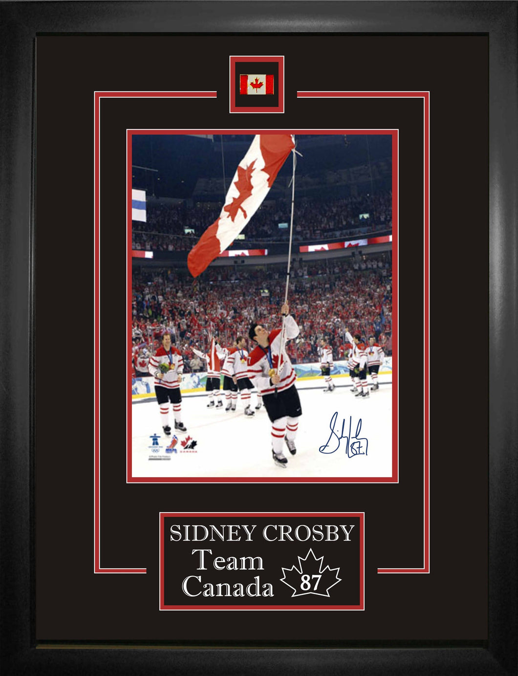 Sidney Crosby Team Canada Signed Framed 8x10 Carrying Canadas Flag 2010 Olympics Photo