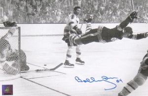 Bobby Orr Boston Bruins Signed 8x10 B/W The Goal Photo