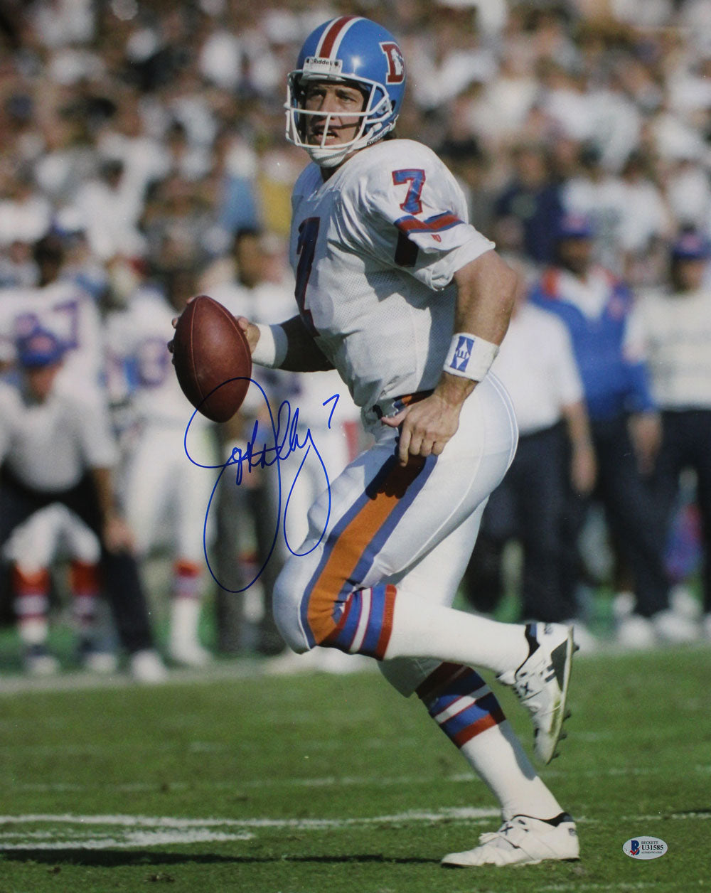 John Elway Autographed Denver Broncos 16×20 Photo - targeting