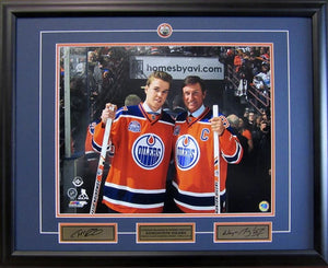 Connor McDavid & Wayne Gretzky - Edmonton Oilers Rexall Farewell