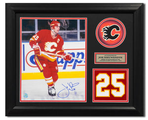 Joe Nieuwendyk - Calgary Flames Signed Retro Logo Jersey Number Frame