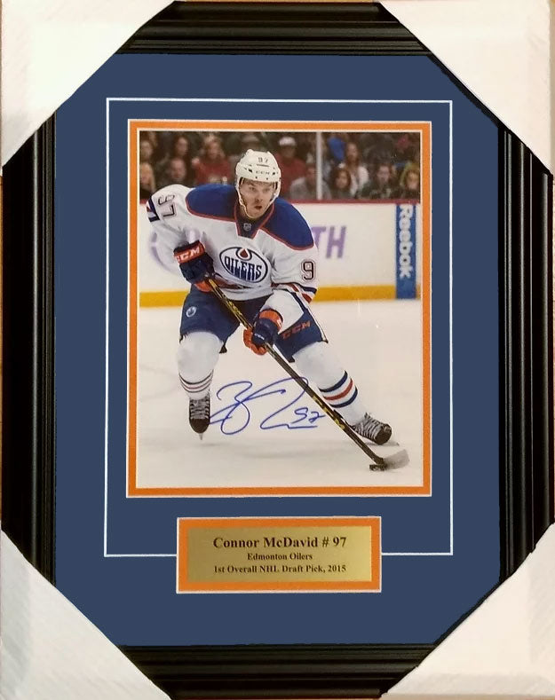 Framed Connor McDavid Facsimile Laser Engraved Signature Auto Edmonton  Oilers 14x17 Hockey Photo - Hall of Fame Sports Memorabilia