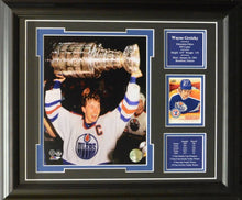 Load image into Gallery viewer, Wayne Gretzky - custom framed photo with card and bio